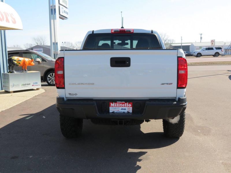 2022 Chevrolet Colorado ZR2 4x4 4dr Crew Cab 5 ft. SBImage 8