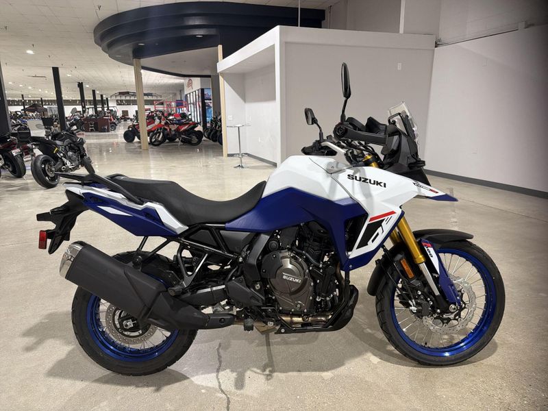 New 2026 Suzuki V STROM 800DE Image 18