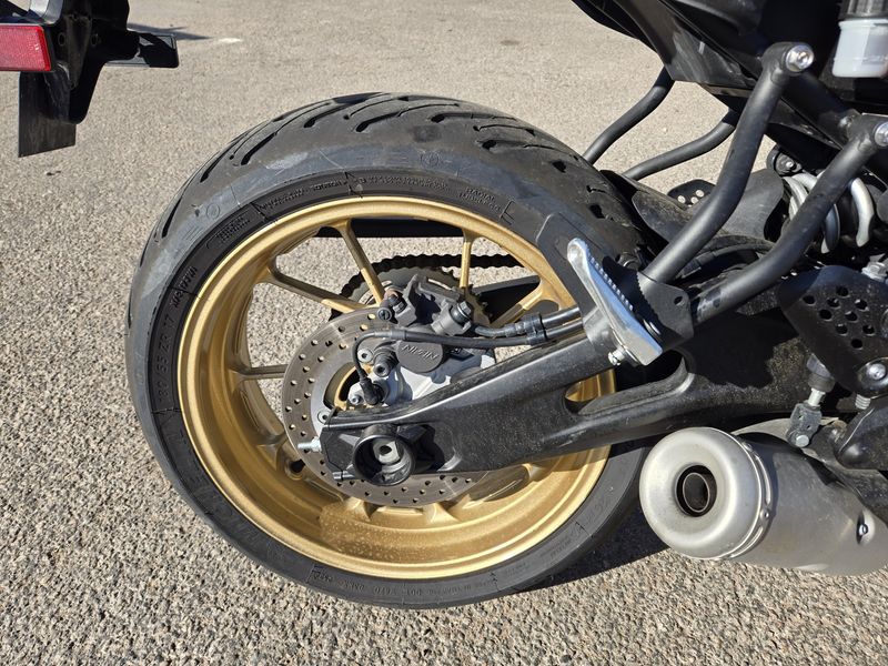 USED 2022 YAMAHA XSR700 Image 15