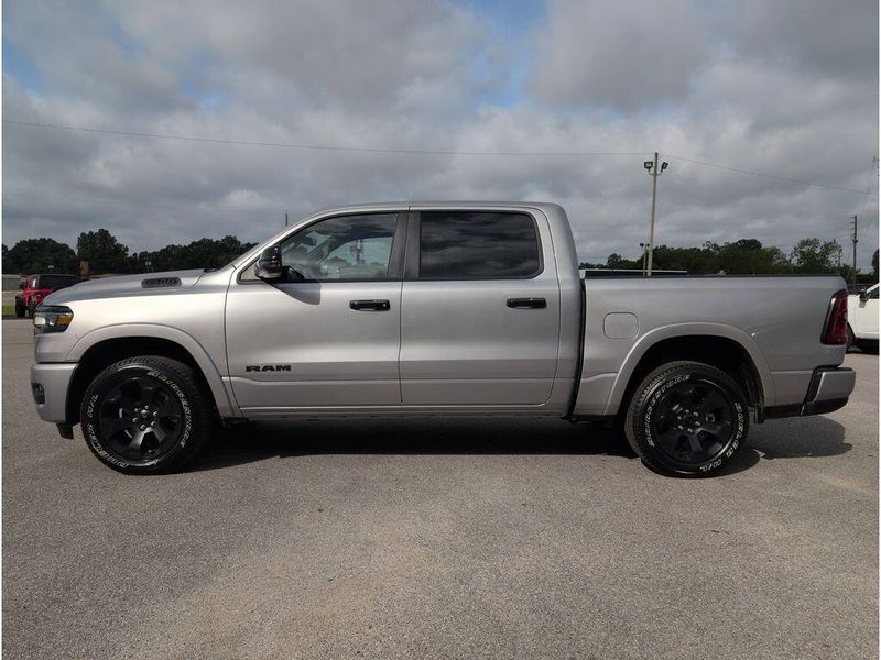 2025 RAM 1500 Big Horn Crew Cab 4x4 5