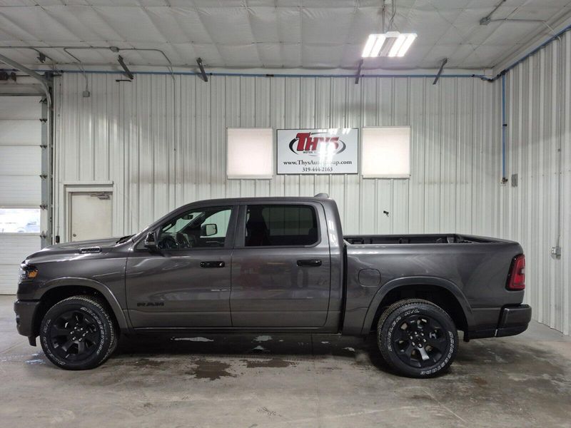 2025 RAM 1500 Big Horn Crew Cab 4x4 5