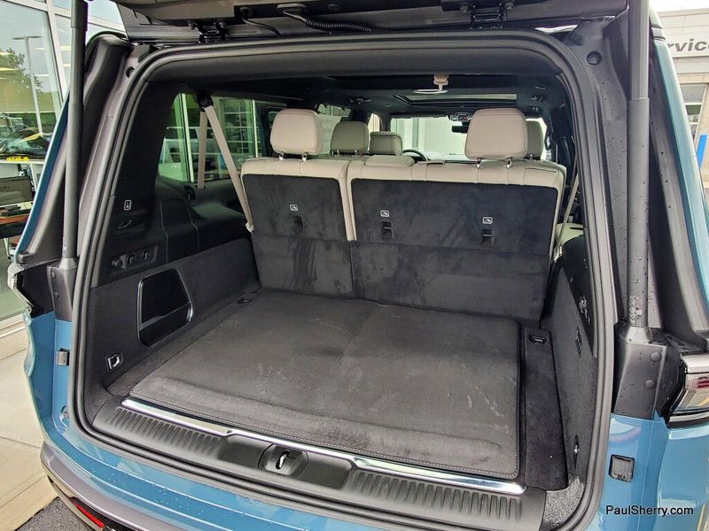 2026 Jeep Grand Wagoneer L Summit Obsidian 4x4
