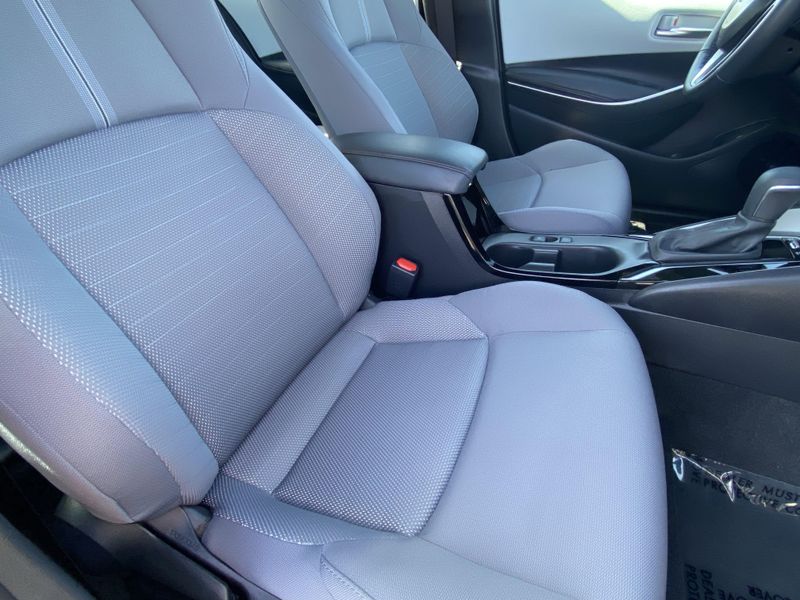 2025 Toyota Corolla SEImage 14