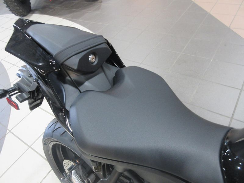 NEW 2026 YAMAHA YZF-R7 Image 12