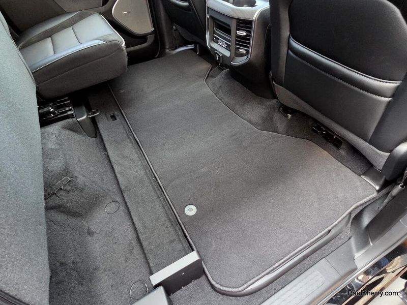 New 2026 RAM 1500 Laramie Crew Cab 4x4 5'7' Box