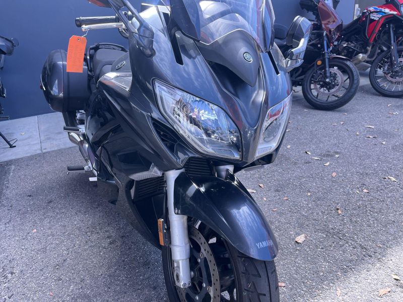 Used 2015 Yamaha FJR1300 Image 16