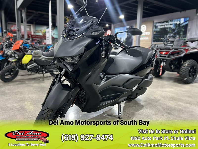 2025 Yamaha Xmax Image 10