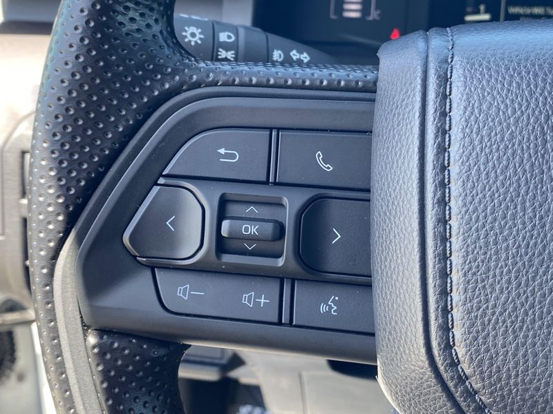 Used 2025 Toyota Tacoma SR5Image 26