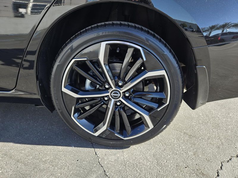 Used 2023 Nissan Altima 2.5 SR AWD Sedan