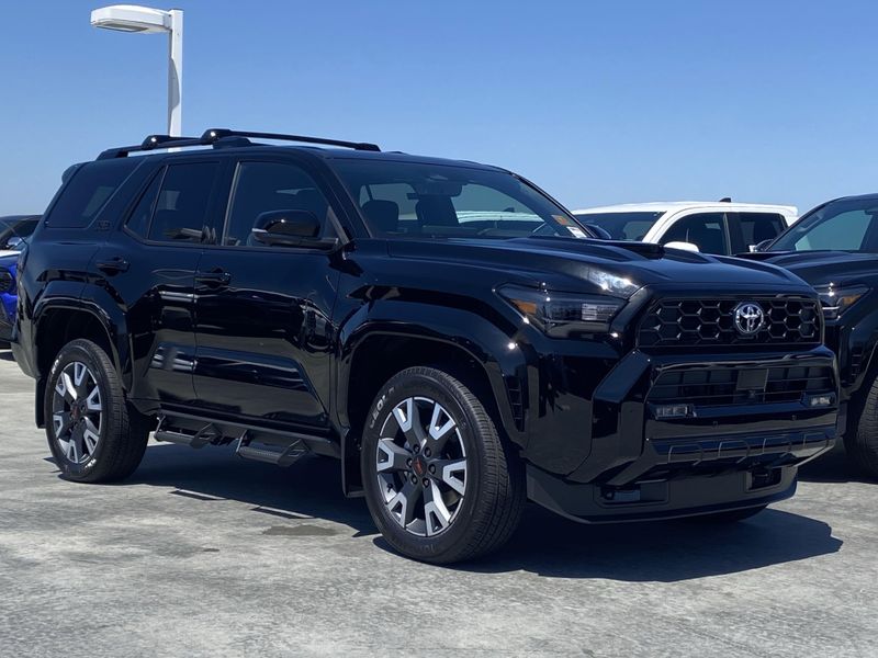 New 2025 Toyota 4Runner TRD Sport PremiumImage 2