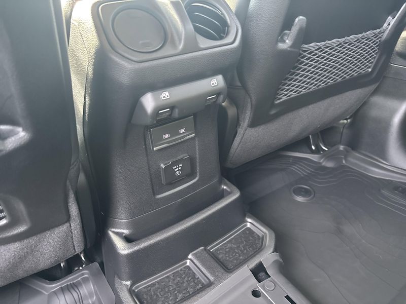 New 2026 Jeep Wrangler 4-door Rubicon XImage 29