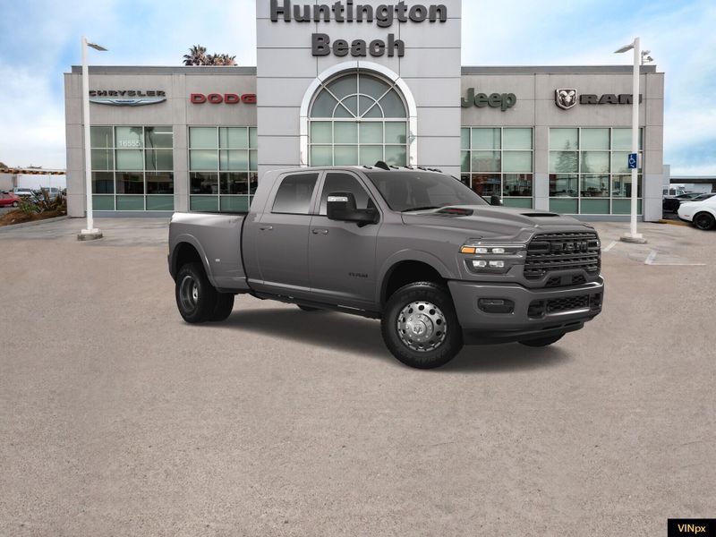 2025 RAM 3500 Limited Mega Cab 4x4 DuallyImage 11