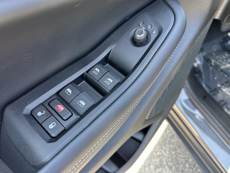 2024 Jeep Grand Cherokee L Altitude XImage 14