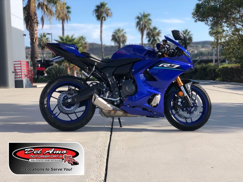 New 2026 Yamaha YZF-R7 Image 1