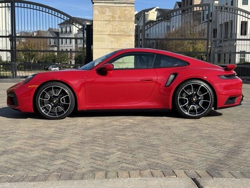 2022 Porsche 911 Turbo SImage 12