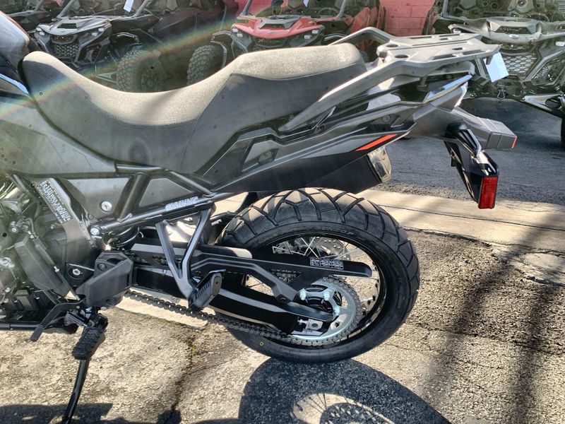 New 2025 Suzuki V-STROM 800DE Image 11