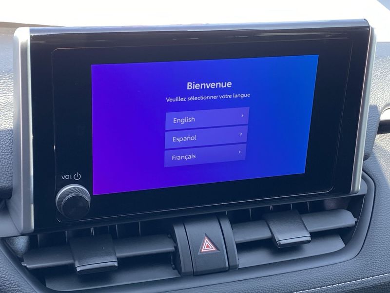 2024 Toyota RAV4 XLEImage 21