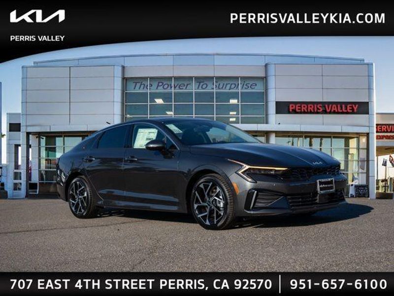 New 2026 Kia K5 EXImage 1
