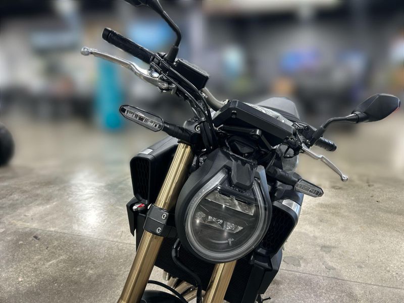 Used 2024 Honda CB650R Image 24