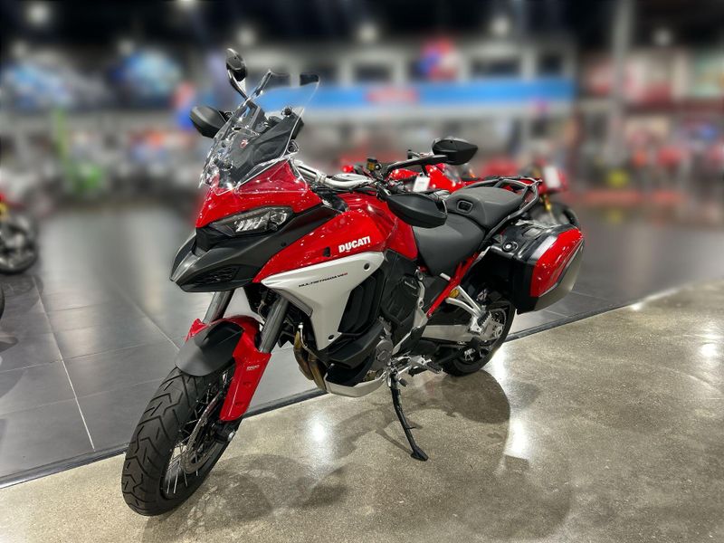 New 2024 Ducati MULTISTRADA V4 S TRAVEL & RADAR SPOKED WHEELS - DEMO Image 18