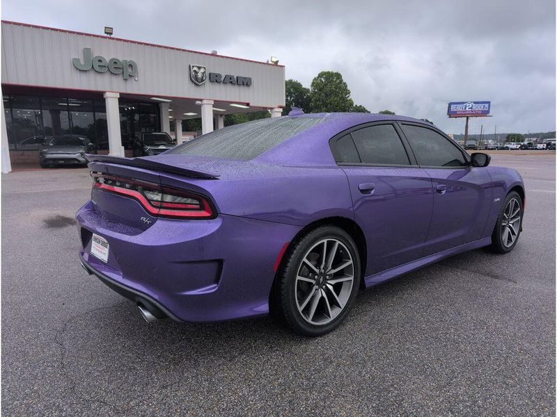 2023 Dodge Charger R/TImage 5