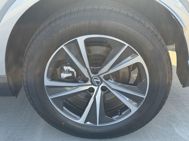 New 2026 Lexus RX 350 CK,DK,GN,KG,PJ,SR,2T,3JImage 17
