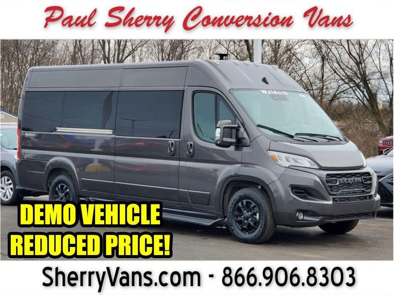 New 2024 RAM Promaster 3500 Slt+ Window Van High Roof 159