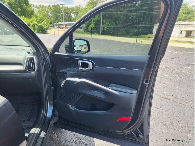 Used 2024 Kia Sorento S