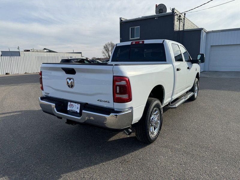 2024 RAM 2500 TradesmanImage 8