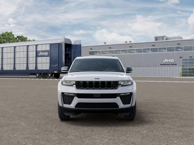 New 2026 Jeep Grand Cherokee Limited 4x4Image 6
