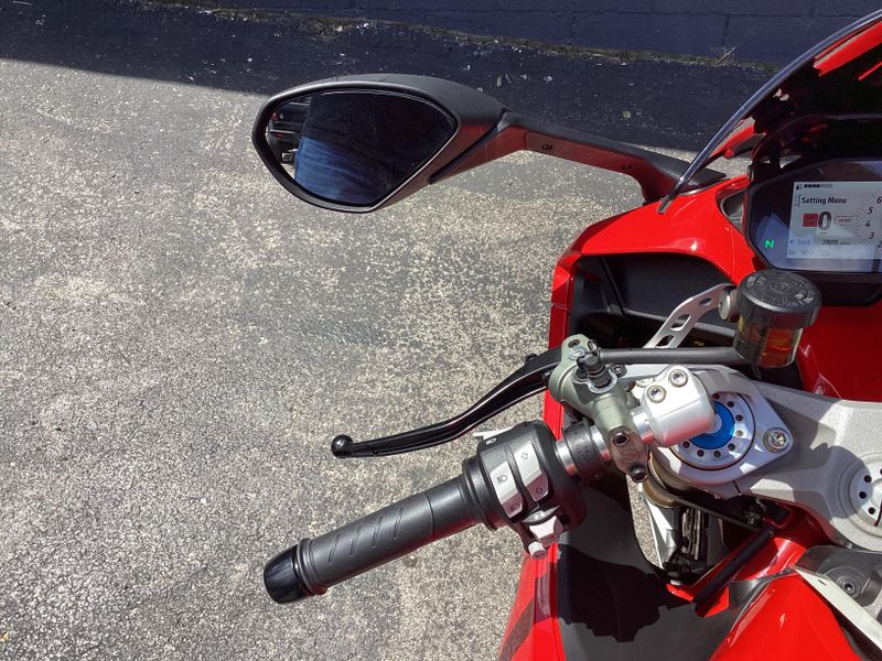 Used 2024 Ducati SuperSport 950 S 