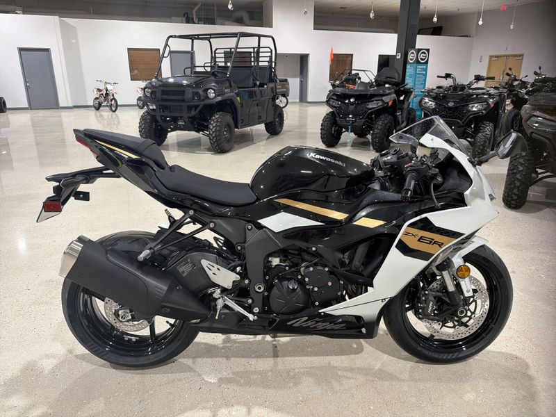 New 2026 Kawasaki NINJA ZX-6R Image 18