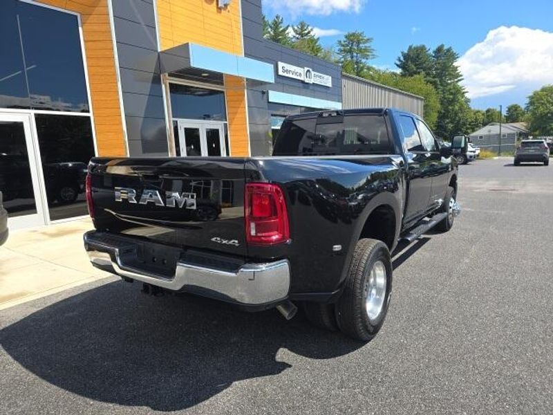 2025 Ram 3500 Tradesman photo 5