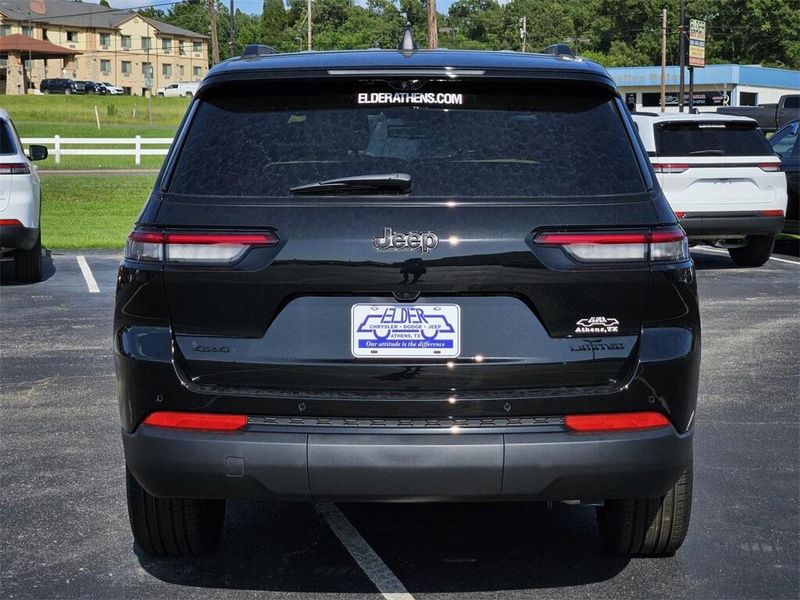 2025 Jeep Grand Cherokee L Limited 4x4Image 5