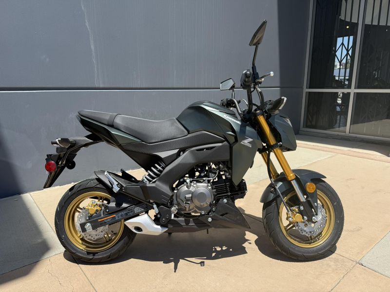 2025 Kawasaki Z125 PRO Image 4