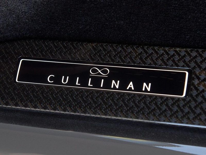 2025 Rolls-Royce Cullinan Image 24