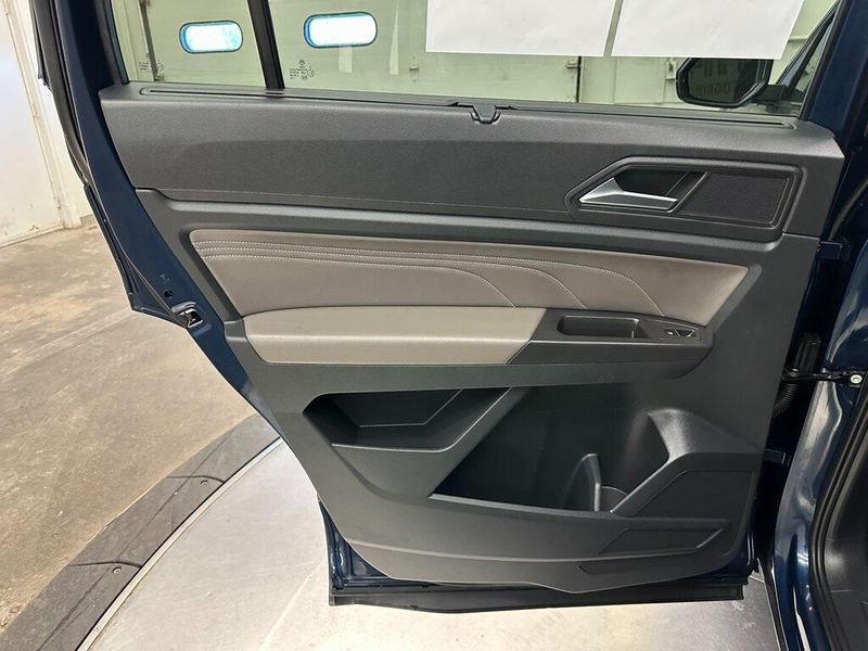 2022 Volkswagen Atlas 3.6L V6 SE w/TechnologyImage 24