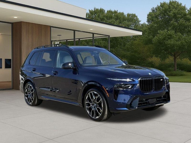 Used 2026 BMW X7 M60iImage 6