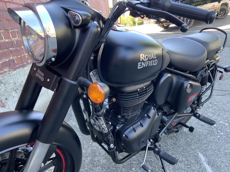 2024 Royal Enfield CLASSIC 350 