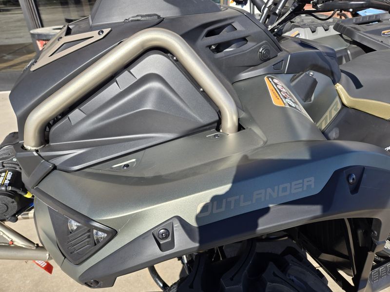 NEW 2026 CAN-AM OUTLANDER X MR 1000R Image 9