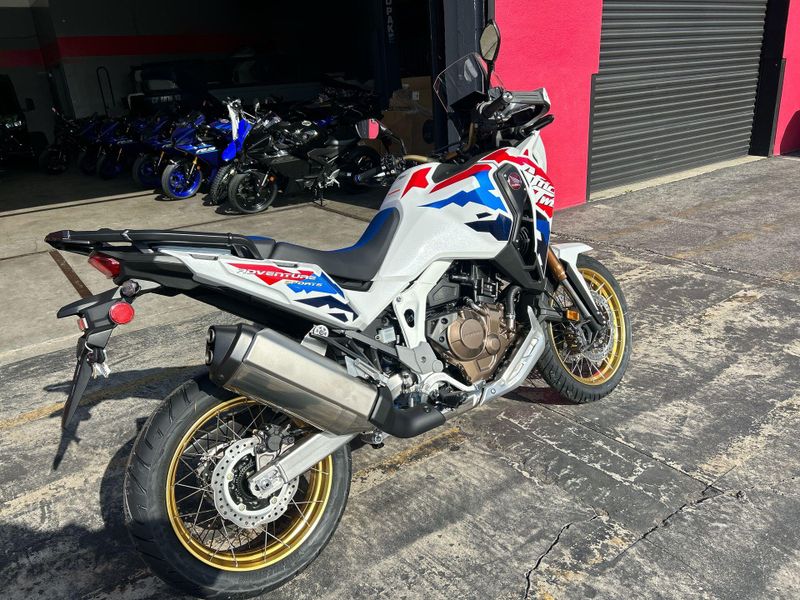 New 2026 Honda AFRICA TWIN ADV SP ES Image 14