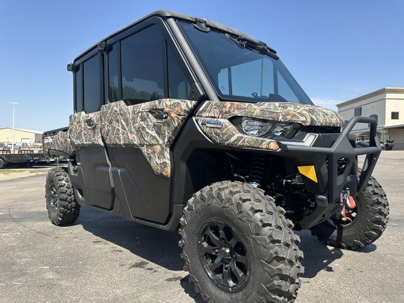 2025 Can-Am DEFENDER MAX LIMITED CAB HD10 WILDLAND CAMO Image 4