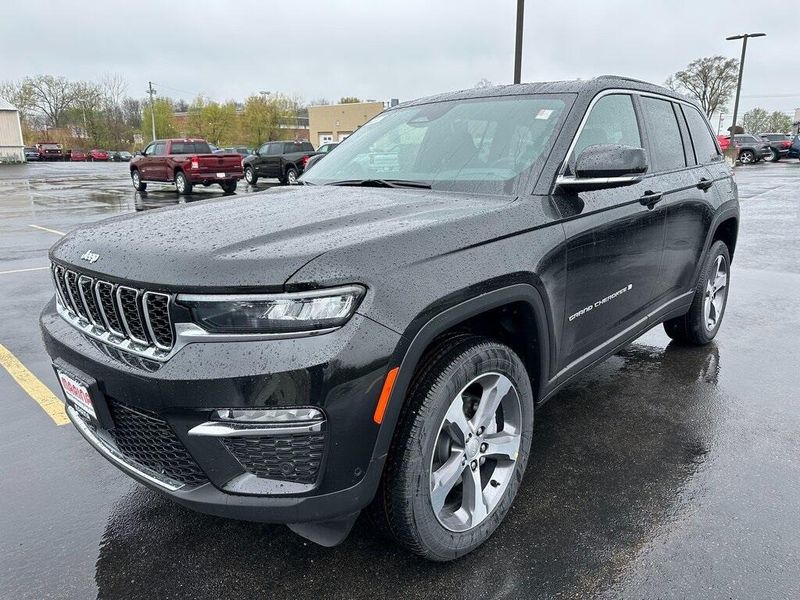2025 Jeep Grand Cherokee Limited 4x4Image 5