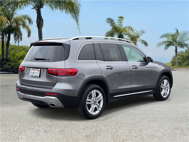 2022 Mercedes Benz GLB 4MATIC photo 4