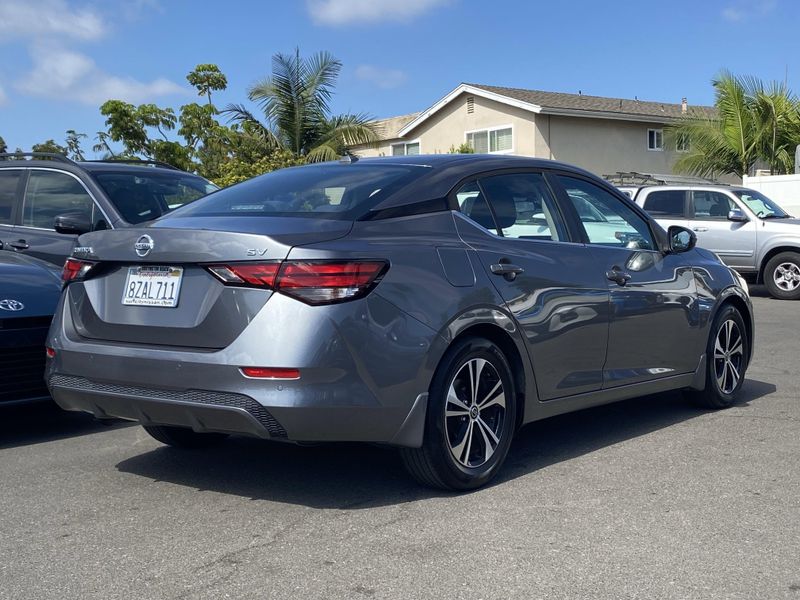 Used 2022 Nissan Sentra SVImage 3