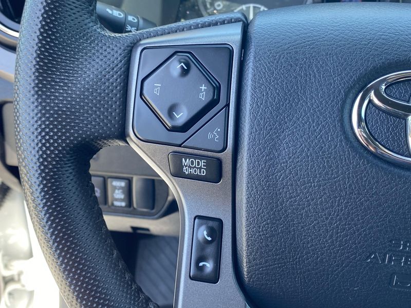 2023 Toyota Tacoma TRD Off-RoadImage 26