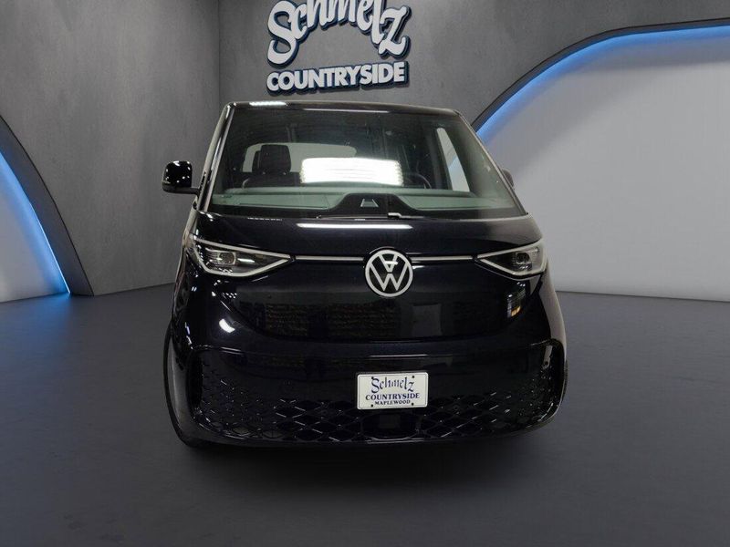 Used 2025 Volkswagen ID. Buzz Pro SImage 2