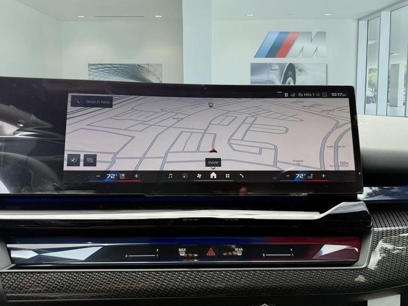 2025 BMW M5 BaseImage 25