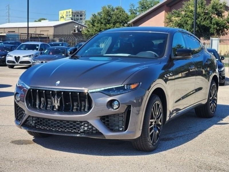 2024 Maserati Levante Modena in a Grey exterior color and Black/Redinterior. Northside Imports Houston 281-475-4549 northsideimportshouston.com 