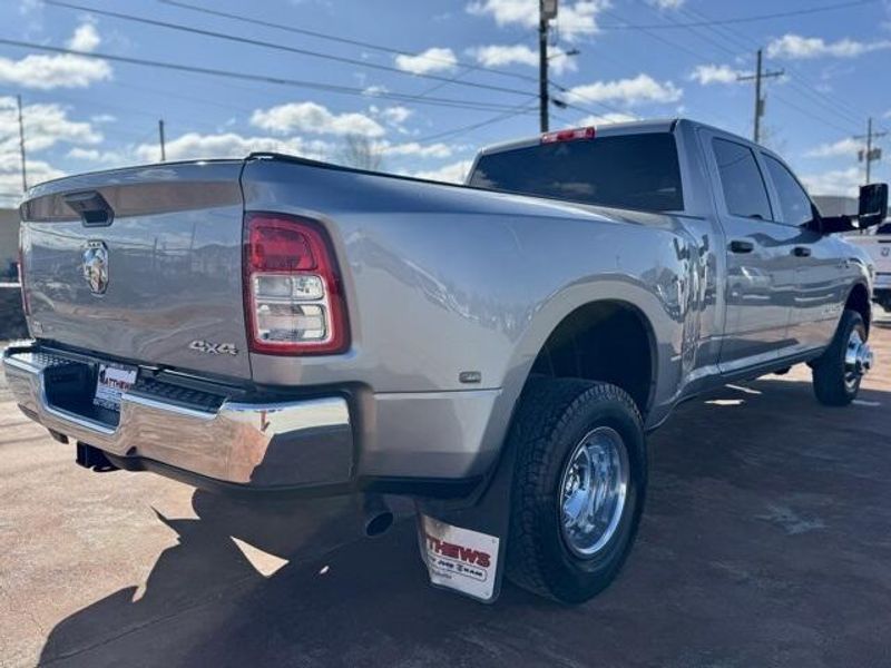 2022 RAM 3500 TradesmanImage 5